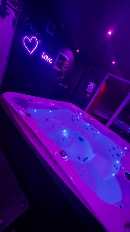 Appart Avec Jacuzzi, Et Terrasse Marseille Ngoại thất bức ảnh